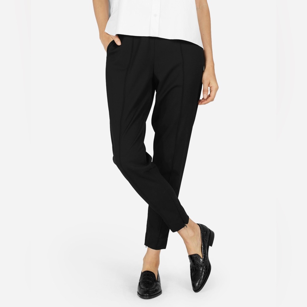 Everlane black Italian GoWeave wool ankle zip tapered track pant trousers size 6